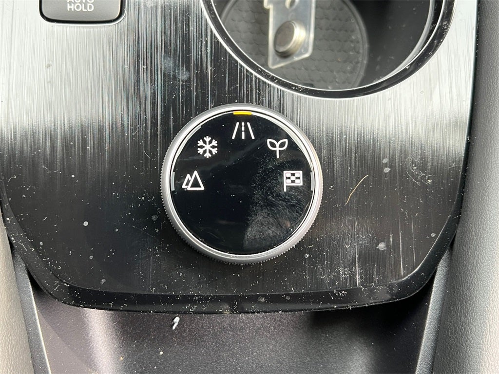 2026 Nissan Rogue Platinum / One Owner / Premium Package / Floormats Package