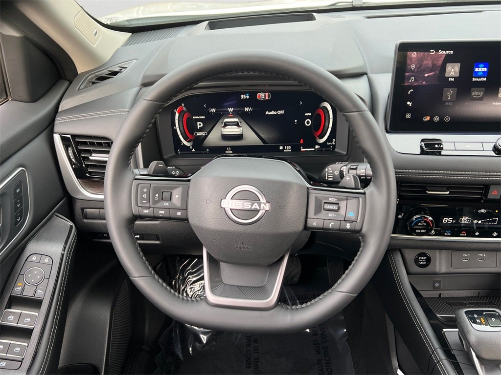 2026 Nissan Rogue Platinum / One Owner / Premium Package / Floormats Package