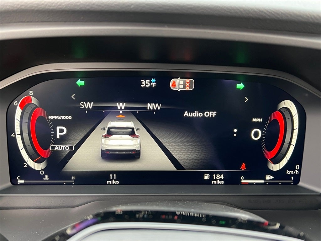 2026 Nissan Rogue Platinum / One Owner / Premium Package / Floormats Package