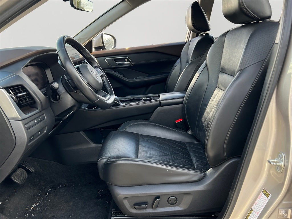 2023 Nissan Rogue Platinum One Owner / Premium Package / AWD