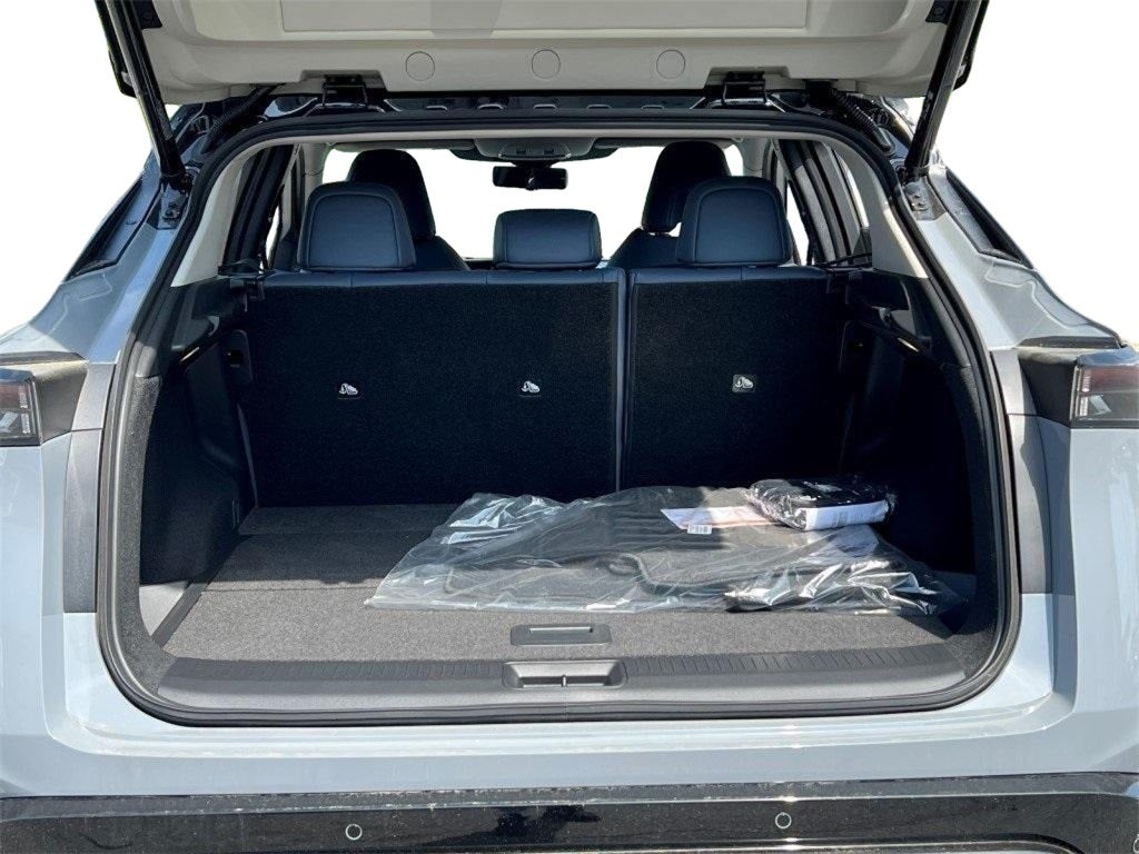 2025 Nissan Ariya PLATINUM+ e-4ORCE