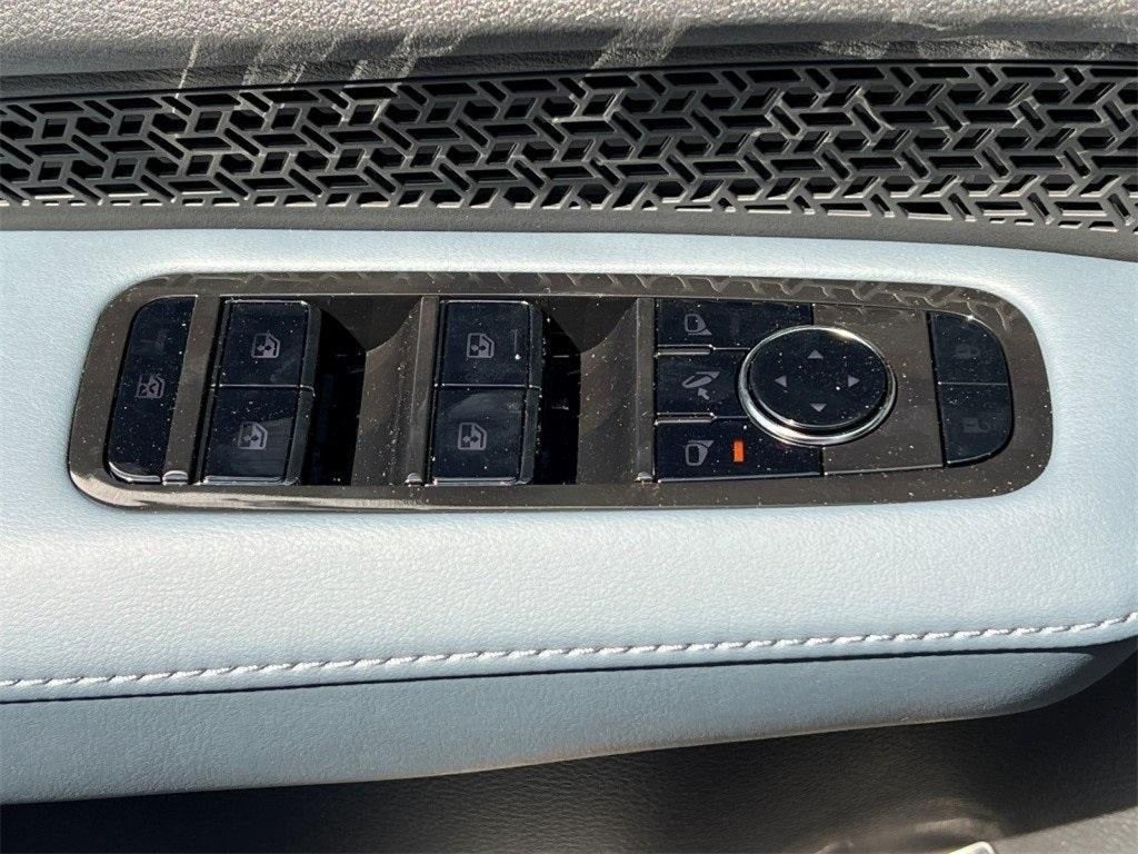 2025 Nissan Ariya PLATINUM+ e-4ORCE