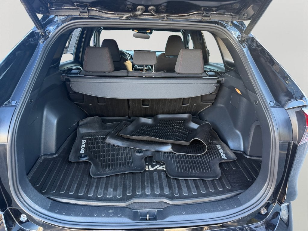 2021 Toyota RAV4 Prime SE