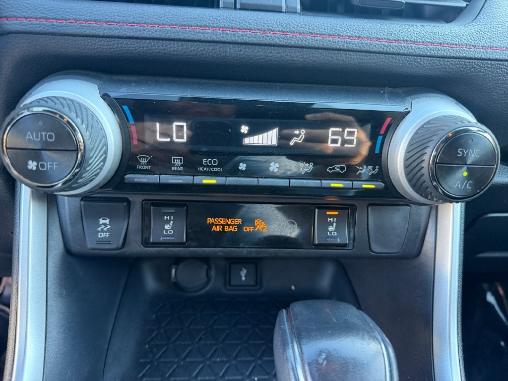 2021 Toyota RAV4 Prime SE