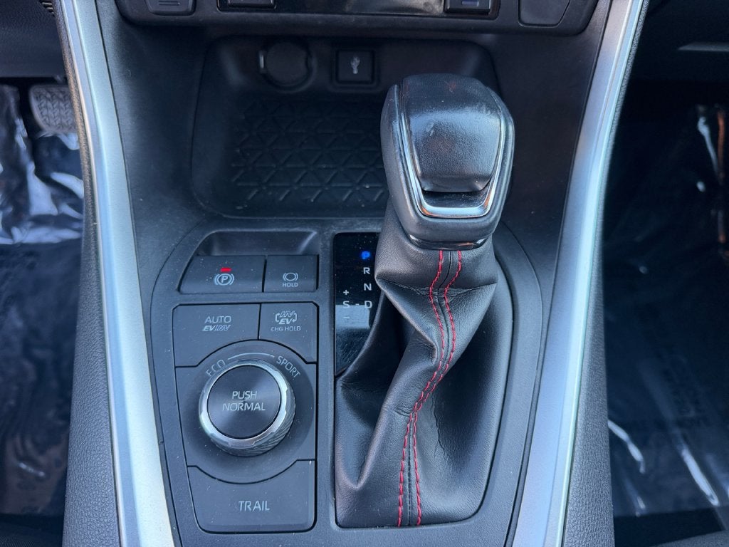 2021 Toyota RAV4 Prime SE