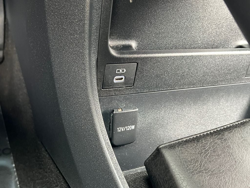 2023 Subaru Solterra Premium / One Owner / AWD / Limited /