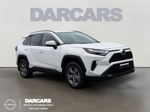 2024 Toyota RAV4 Hybrid XLE / One Owner