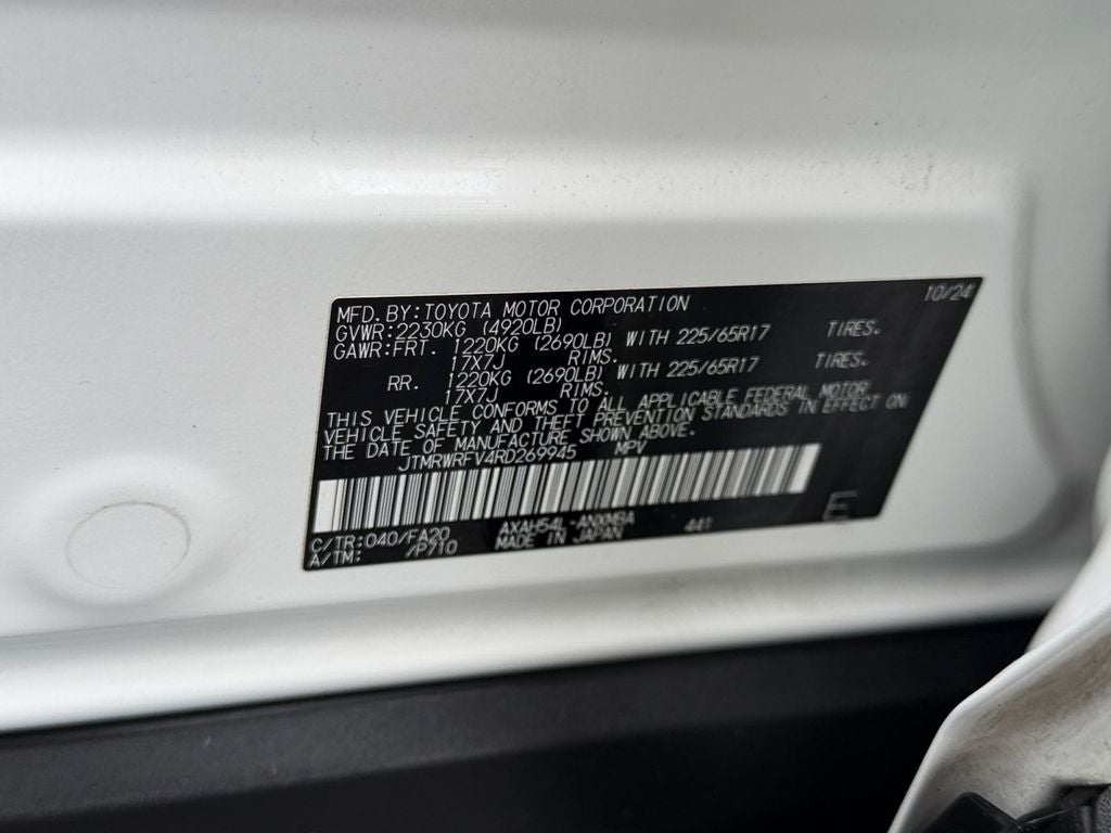 2024 Toyota RAV4 Hybrid XLE / One Owner