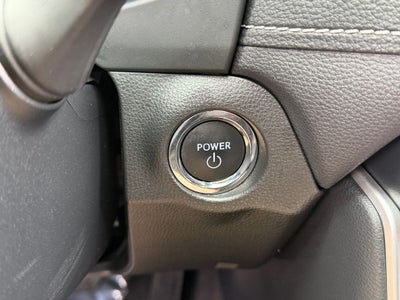 2024 Toyota RAV4 Hybrid XLE / One Owner