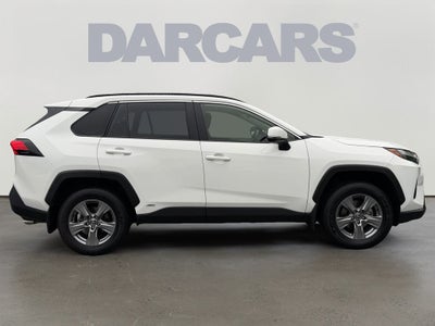 2024 Toyota RAV4 Hybrid XLE / One Owner