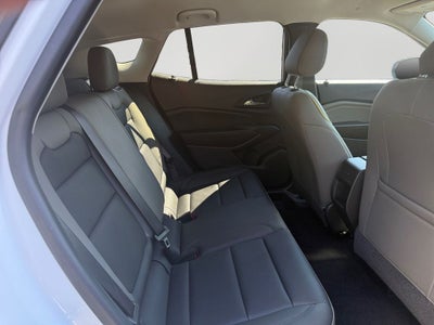 2025 Chevrolet Trax ACTIV / One Owner