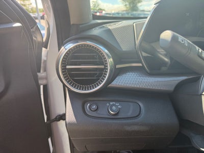 2025 Chevrolet Trax ACTIV / One Owner