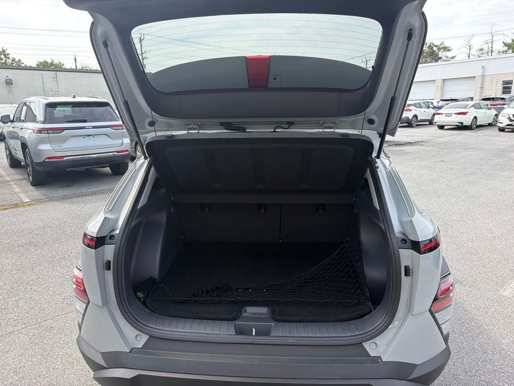 2024 Hyundai Kona SEL / One Owner