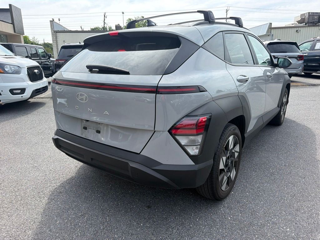 2024 Hyundai Kona SEL / One Owner