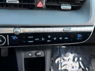 2024 Hyundai IONIQ 5 SE / One Owner / Long Range