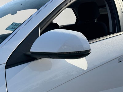 2024 Hyundai IONIQ 5 SE / One Owner / Long Range