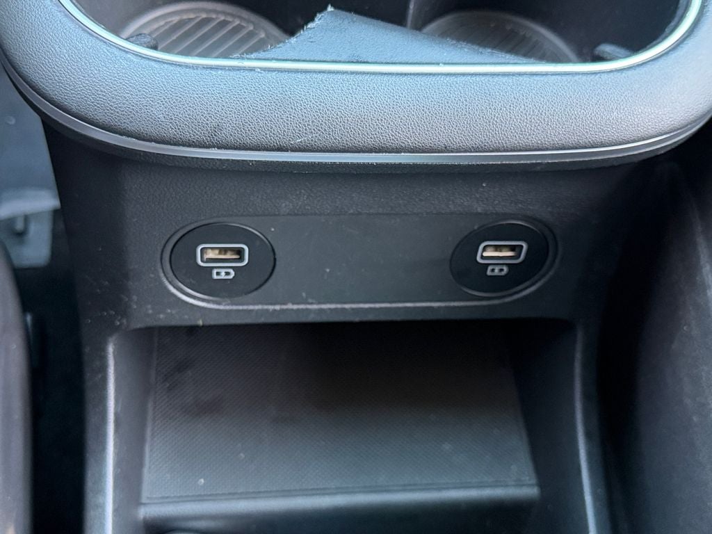 2024 Hyundai IONIQ 5 SE / One Owner / Long Range