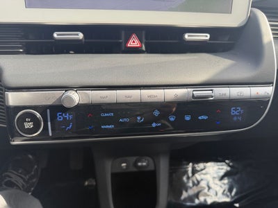 2024 Hyundai IONIQ 5 SE