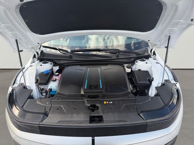 2024 Hyundai IONIQ 5 SE