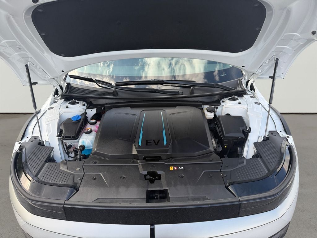 2024 Hyundai IONIQ 5 SE