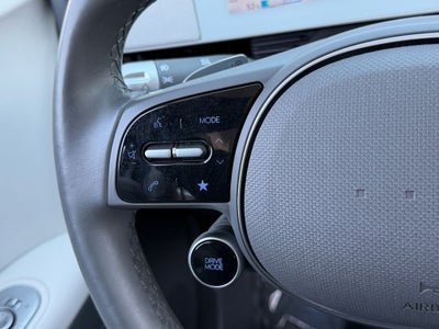 2024 Hyundai IONIQ 5 SEL / One Owner
