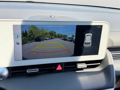 2024 Hyundai IONIQ 5 SEL / One Owner / Navigation