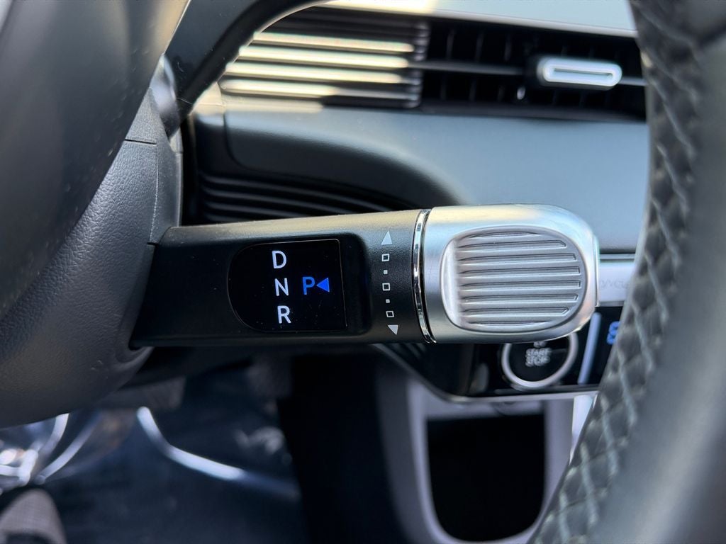2024 Hyundai IONIQ 5 SEL / One Owner / Navigation