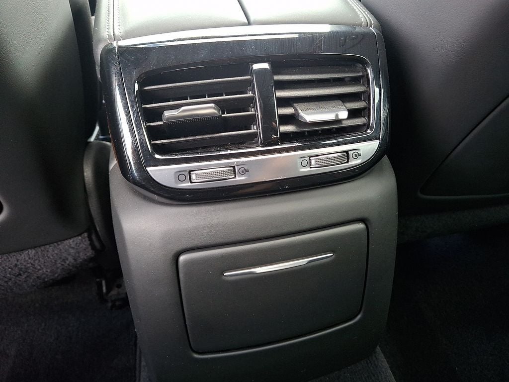 2017 Genesis G90 3.3T Premium / One Owner