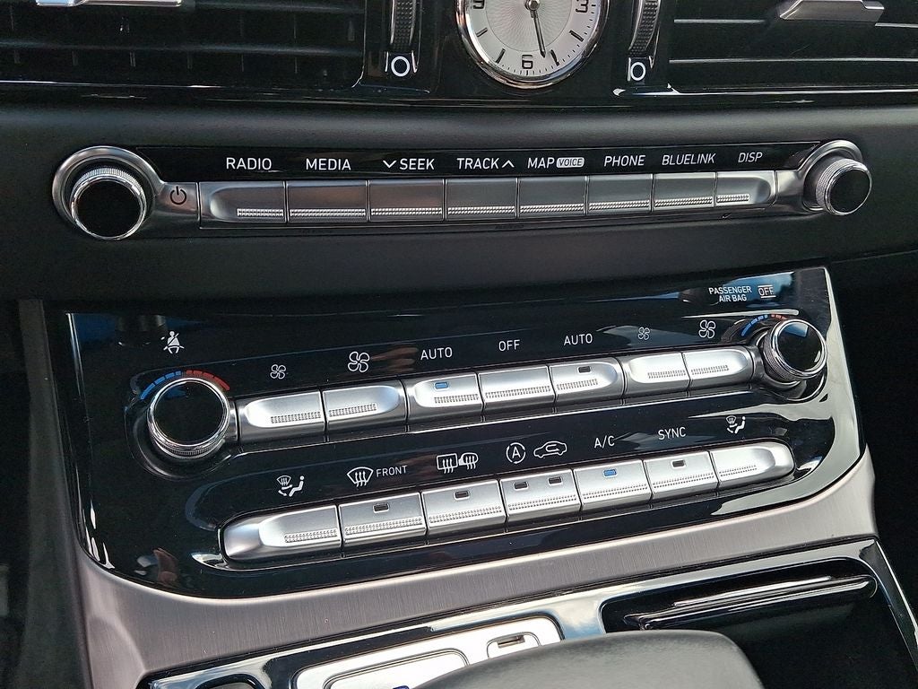 2017 Genesis G90 3.3T Premium / One Owner