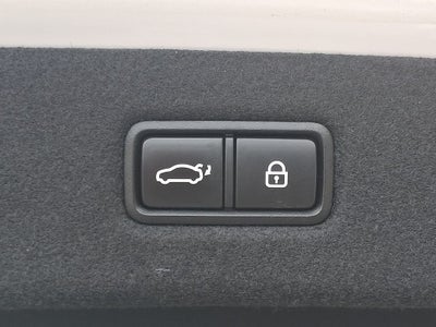 2017 Genesis G90 3.3T Premium / One Owner