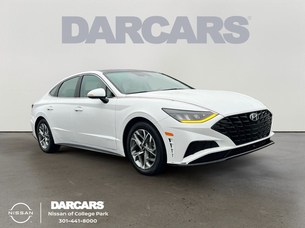 2023 Hyundai Sonata SEL / One Owner / Convenience Package / Preferred Acc