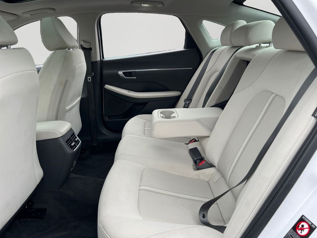 2023 Hyundai Sonata SEL / One Owner / Convenience Package / Preferred Acc
