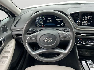 2023 Hyundai Sonata SEL / One Owner / Convenience Package / Preferred Acc