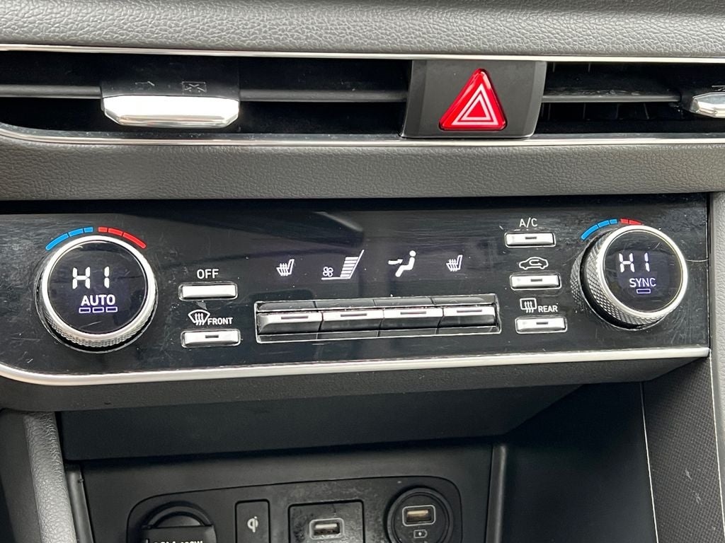 2023 Hyundai Sonata SEL / One Owner / Convenience Package / Preferred Acc