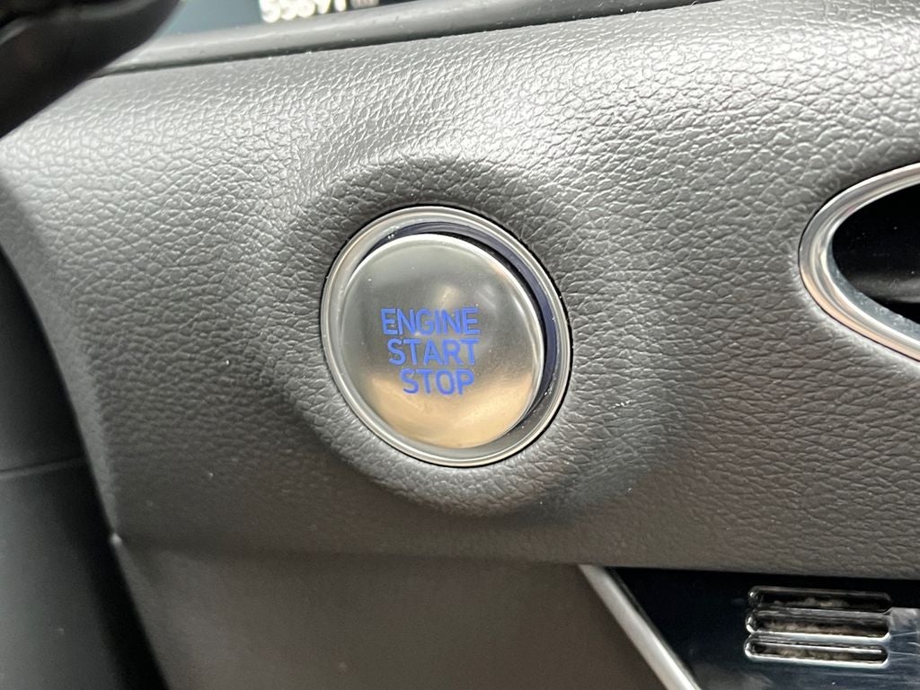 2023 Hyundai Sonata SEL / One Owner / Convenience Package / Preferred Acc