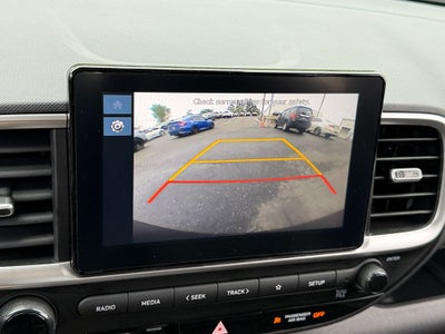 2025 Hyundai Venue SEL / One Owner