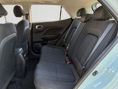 2025 Hyundai Venue SEL / One Owner /