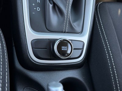 2025 Hyundai Venue SEL / One Owner /