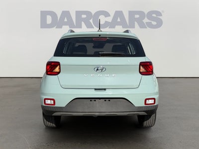 2025 Hyundai Venue SEL / One Owner /