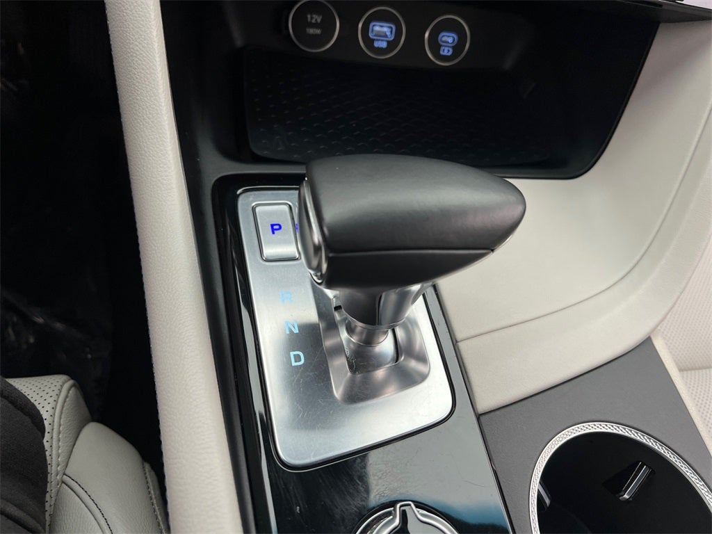 2024 Genesis G70 2.5T One Owner / AWD / New Brakes