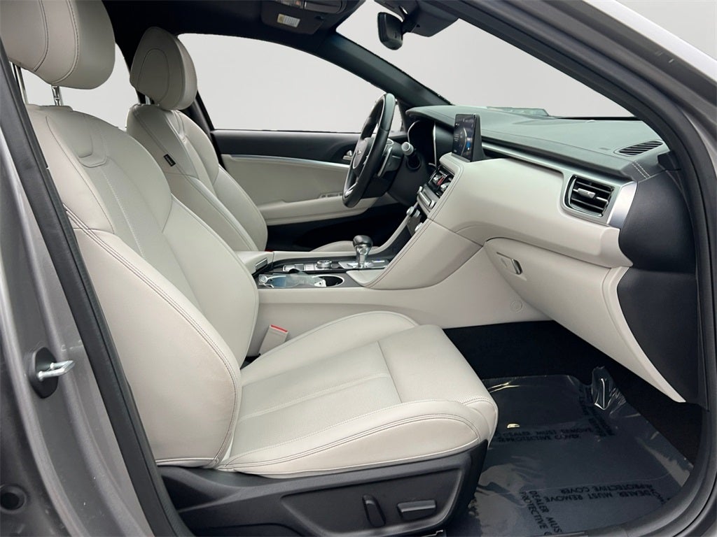 2024 Genesis G70 2.5T One Owner / AWD / New Brakes