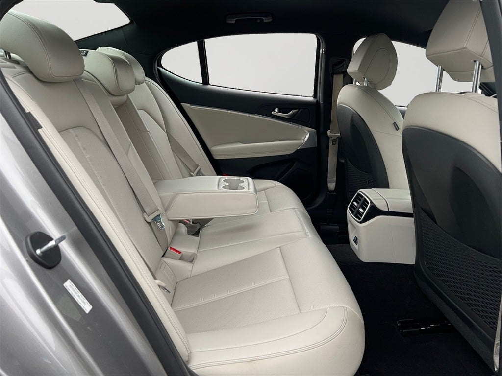 2024 Genesis G70 2.5T One Owner / AWD / New Brakes