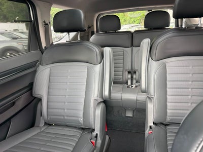 2024 Kia EV9 Land / One Owner