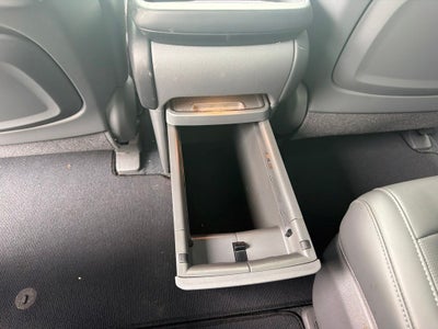 2024 Kia EV9 Land / One Owner