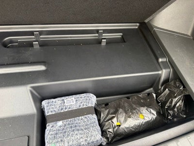 2024 Kia EV9 Land / One Owner