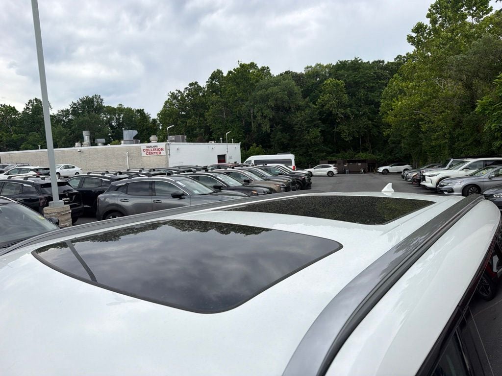 2024 Kia EV9 Land / One Owner