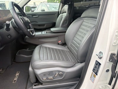 2024 Kia EV9 Land / One Owner