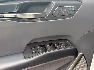2024 Kia EV9 Land / One Owner