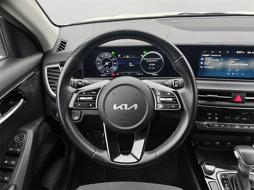 2024 Kia Seltos S / One Owner