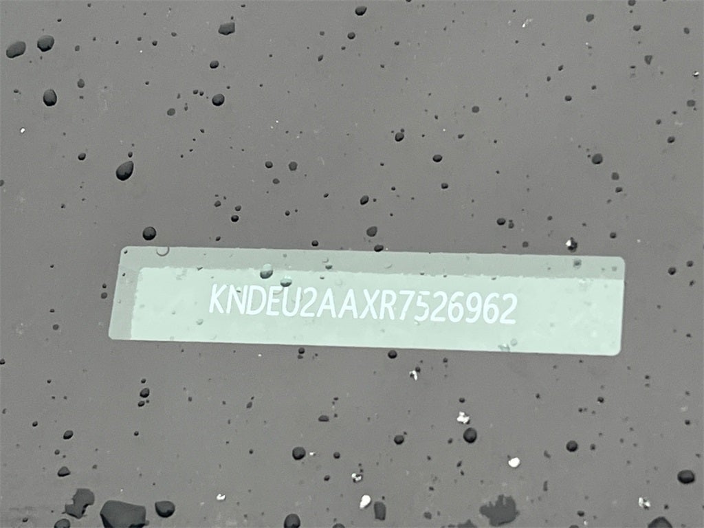 2024 Kia Seltos S / One Owner